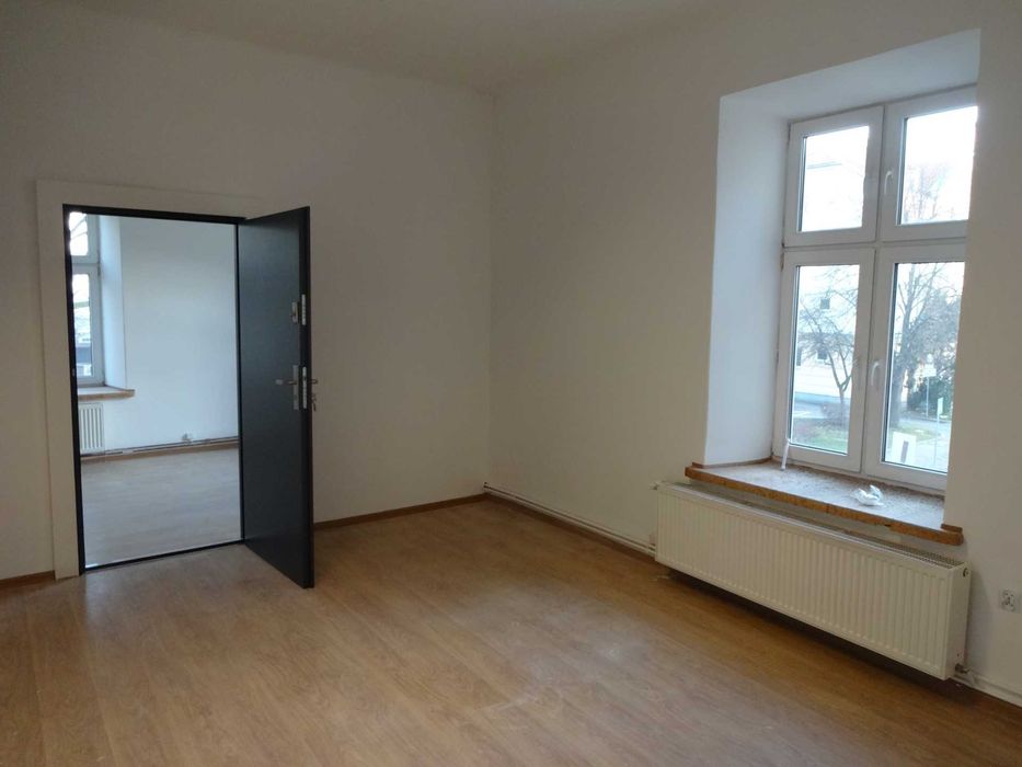 Centrum, Rynek, Jasło, 95 m2 Możliwość powiększenia do 350 m2