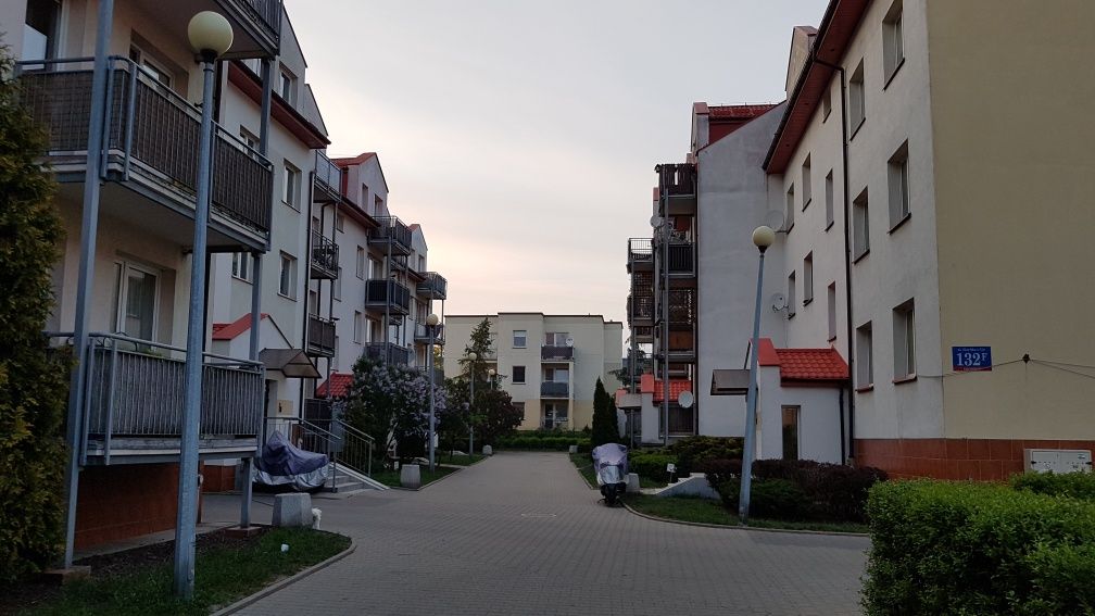 Kawalerka 33m,Białołęka, osiedle strzeżone, miejsce postojowe w cenie