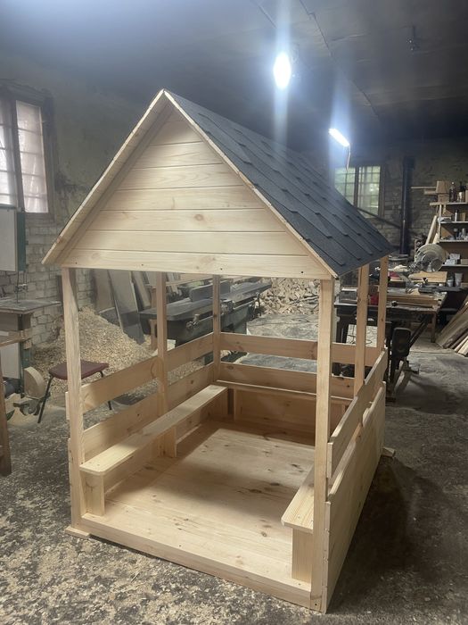 Дитячий будиночок