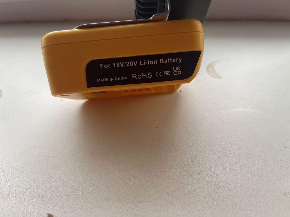 Лампа світильник прожектор ліхтар DeWalt USB 30led  18V/20V(без акум)