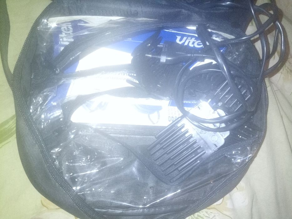 Продам стрижену машинку Vitek