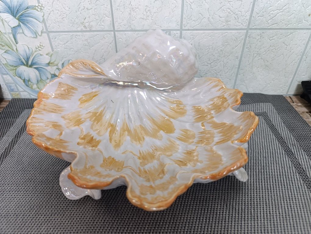 Конфетницы фруктовница ракушка