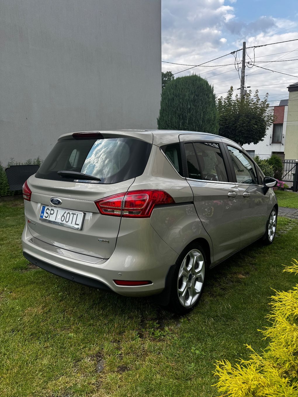 Ford B-MAX Ford B-MAX Titanium X ASS