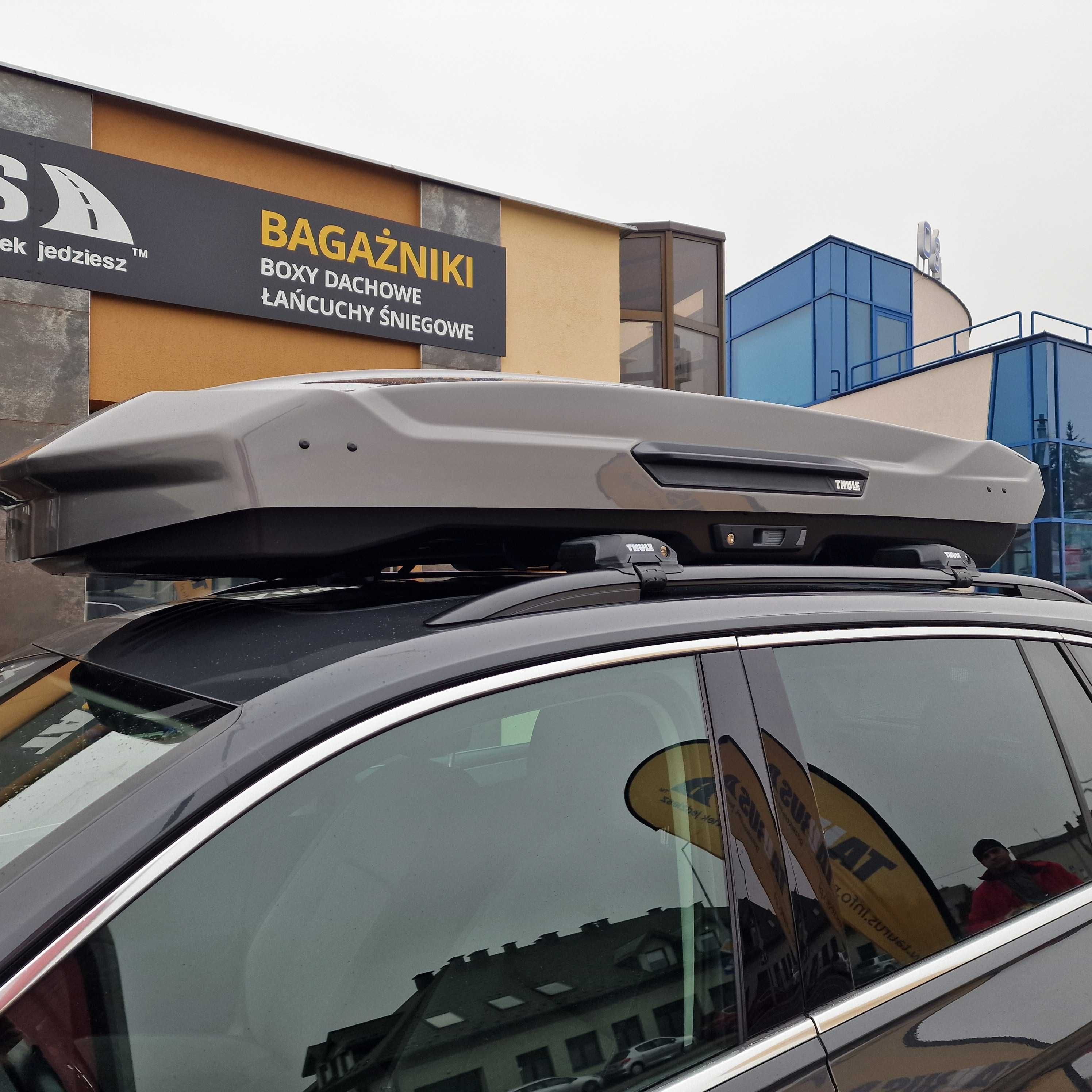 Thule Motion 3 XL Low Box dachowy Czarny połysk