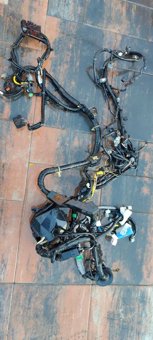 Honda CR-V 3 2.2  CDTI Wiązka elektryczna Komory silnika