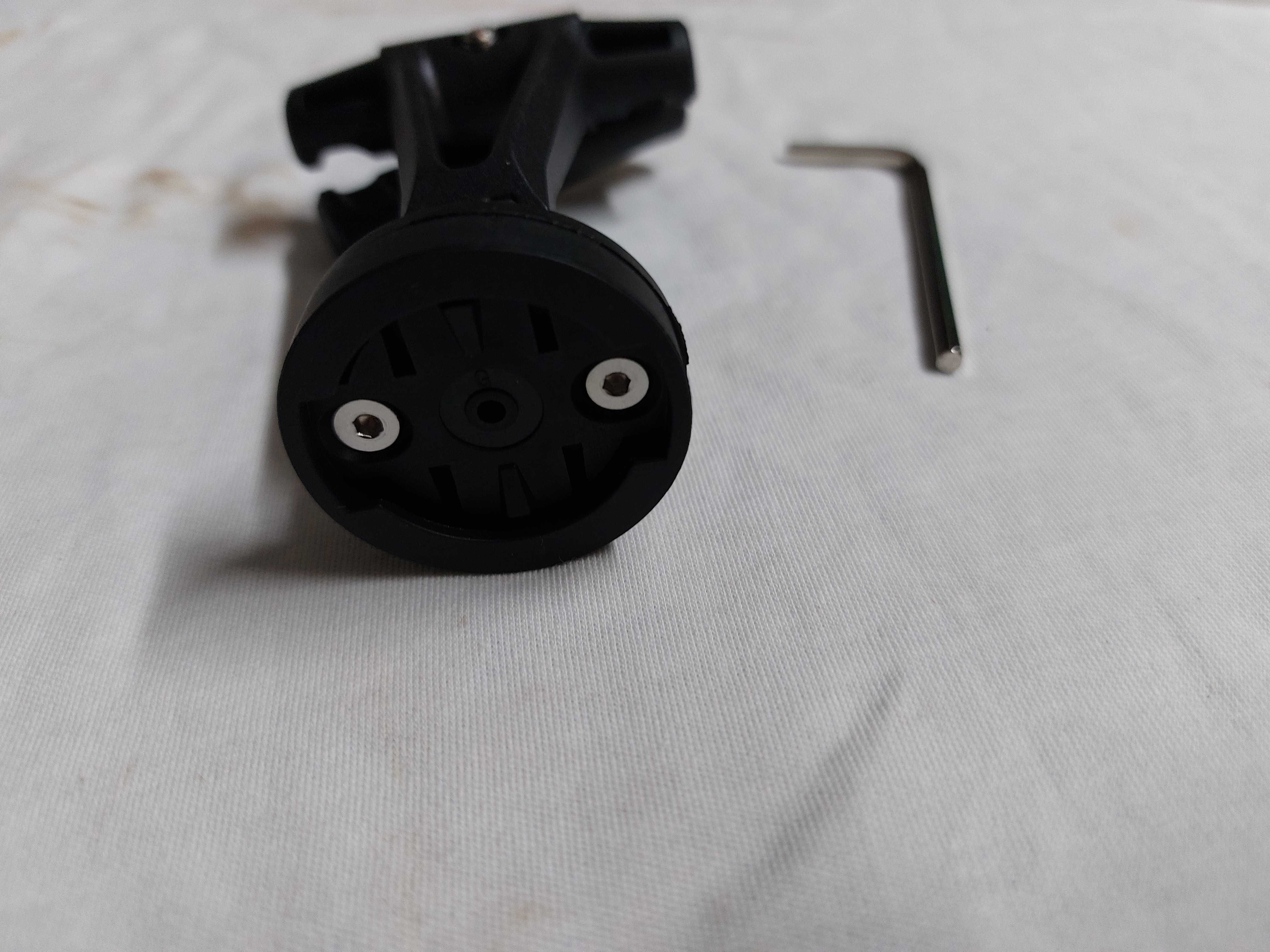 Suporte para luz trazeira Garmin Varia 515