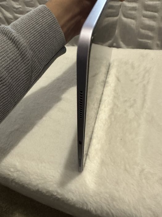 iPad Air 13" (2024) 6ª geração 128 GB - WiFi - Roxo