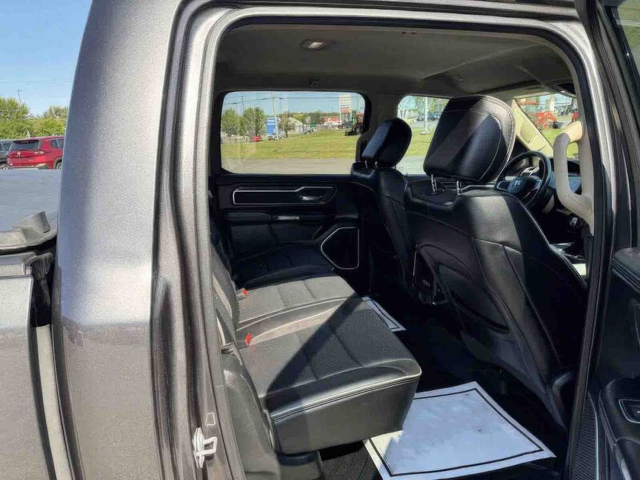 RAM 1500 Laramie      2020