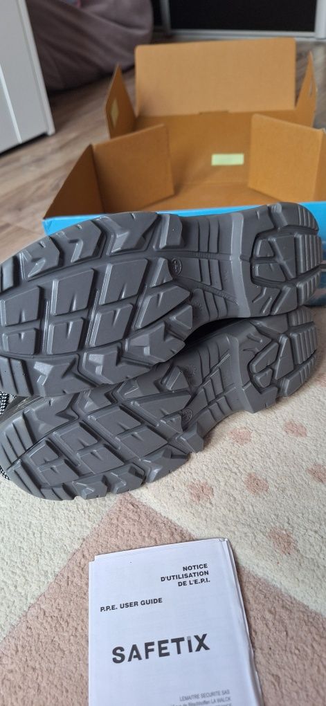 Męskie trzewiki buty robocze rozm. 41 Safetix