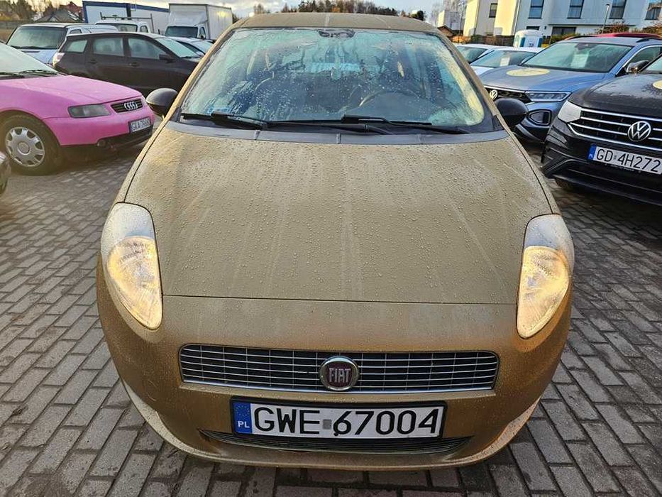 Złoty Fiat Punto/2009 rok/1.2 benzyna+GAZ/5 drzwi/pomalowany raptorem