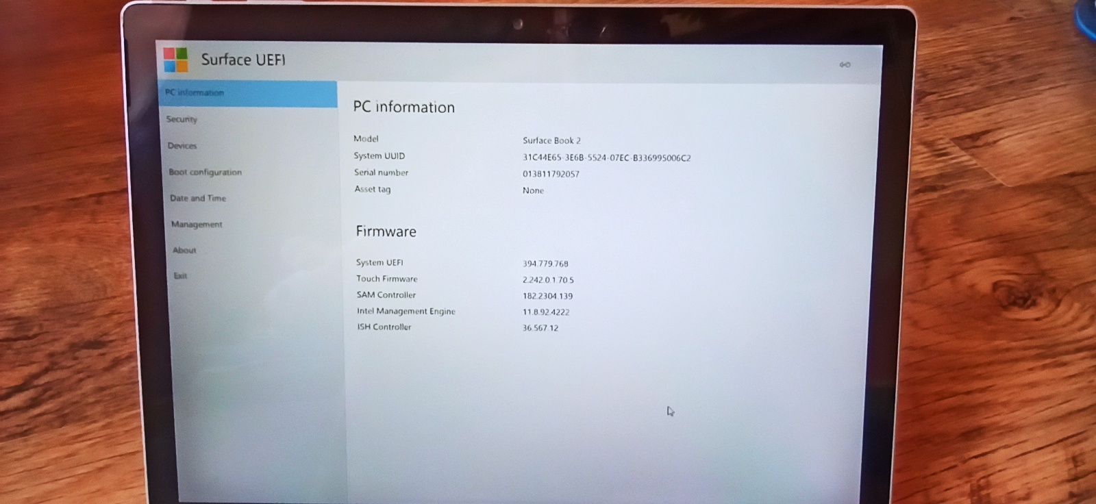 Microsoft Surface Book 2