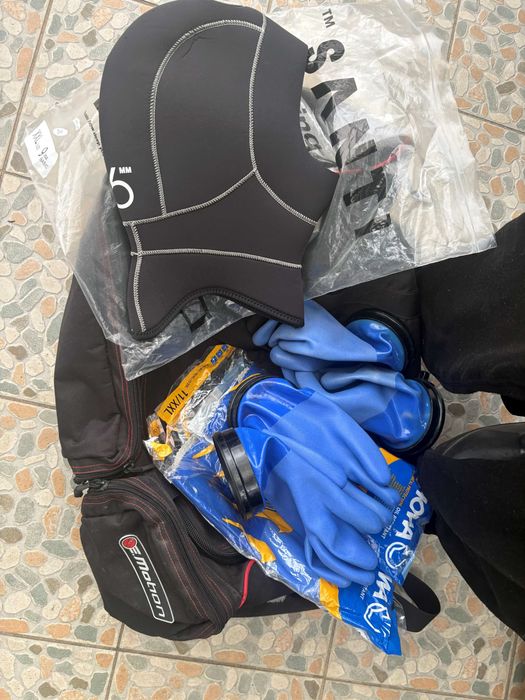 Suchy SANTI E.MOTION +SANTI FLEX190 + SEAC + kaptur SANTI + rękawiczki