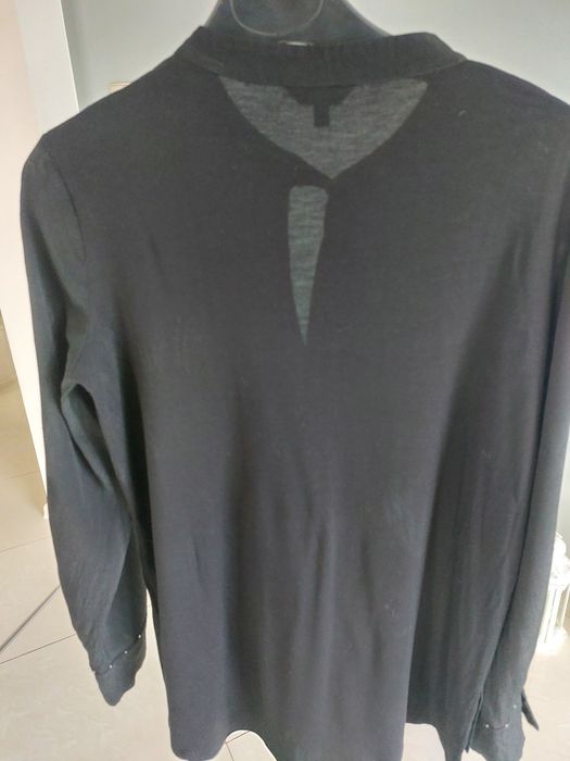 Czarna bluzka Massimo Dutti