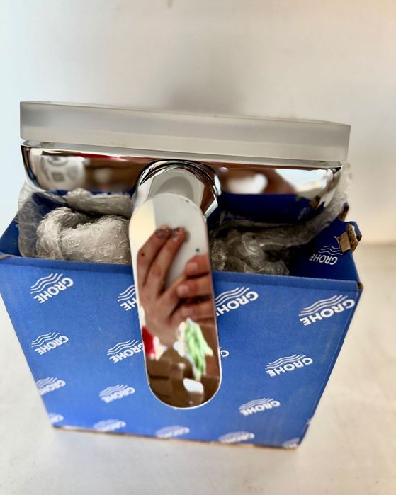 Grohe Eurosmart Cosmopolitan Змішувач для душу 32837000 + ПОЛИЧКА