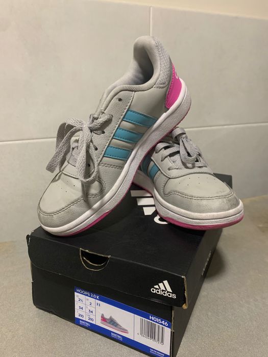 Ténis Adidas Hoops 34