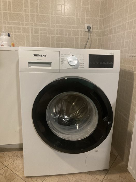 Pralka Siemens iQ300 9 kg