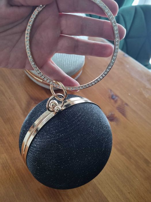 Carteira preta bilhante redonda