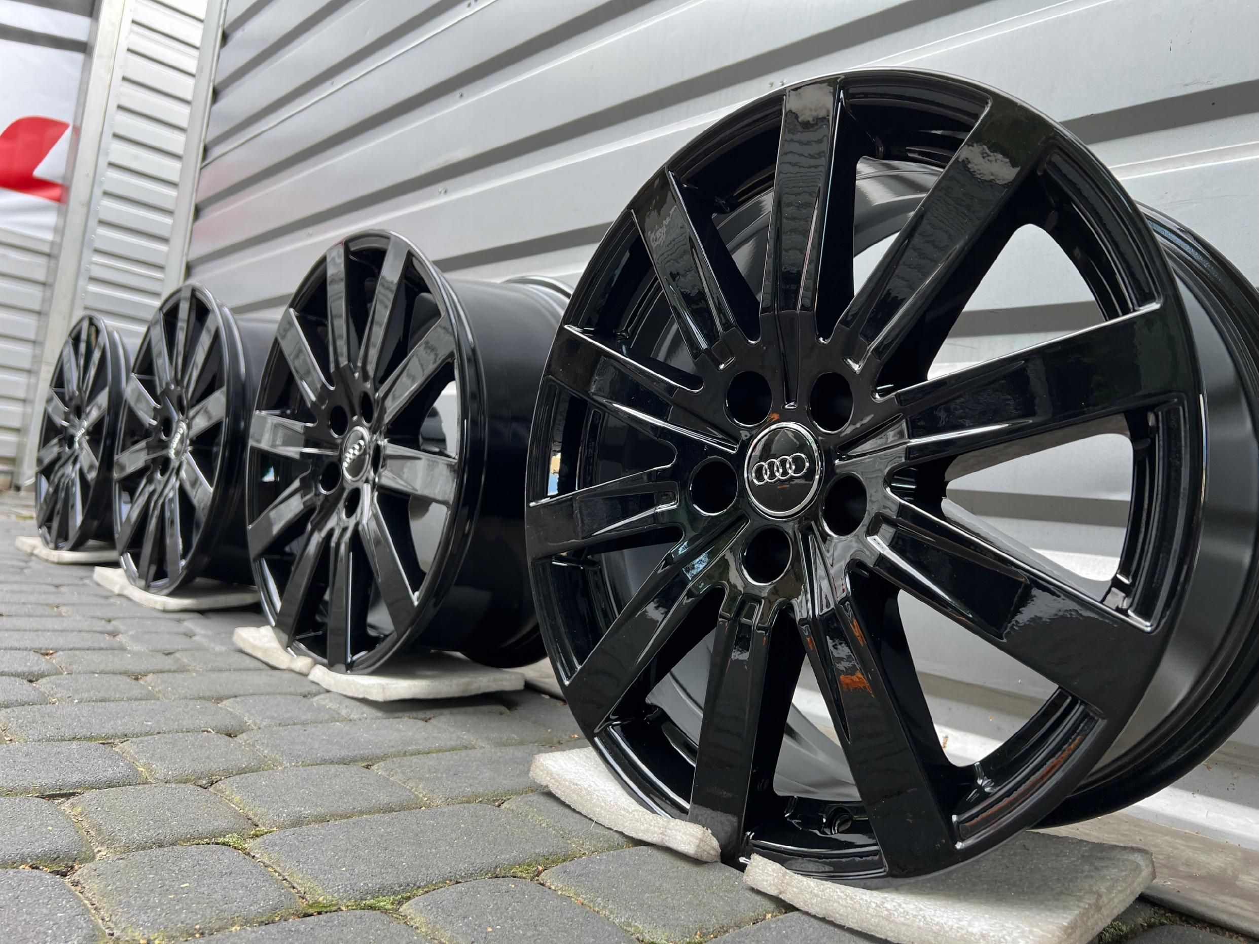 Oryginalne Felgi Audi 18 A4 A5 A6 A7 A8 Q2 Q3 Q5 Q7