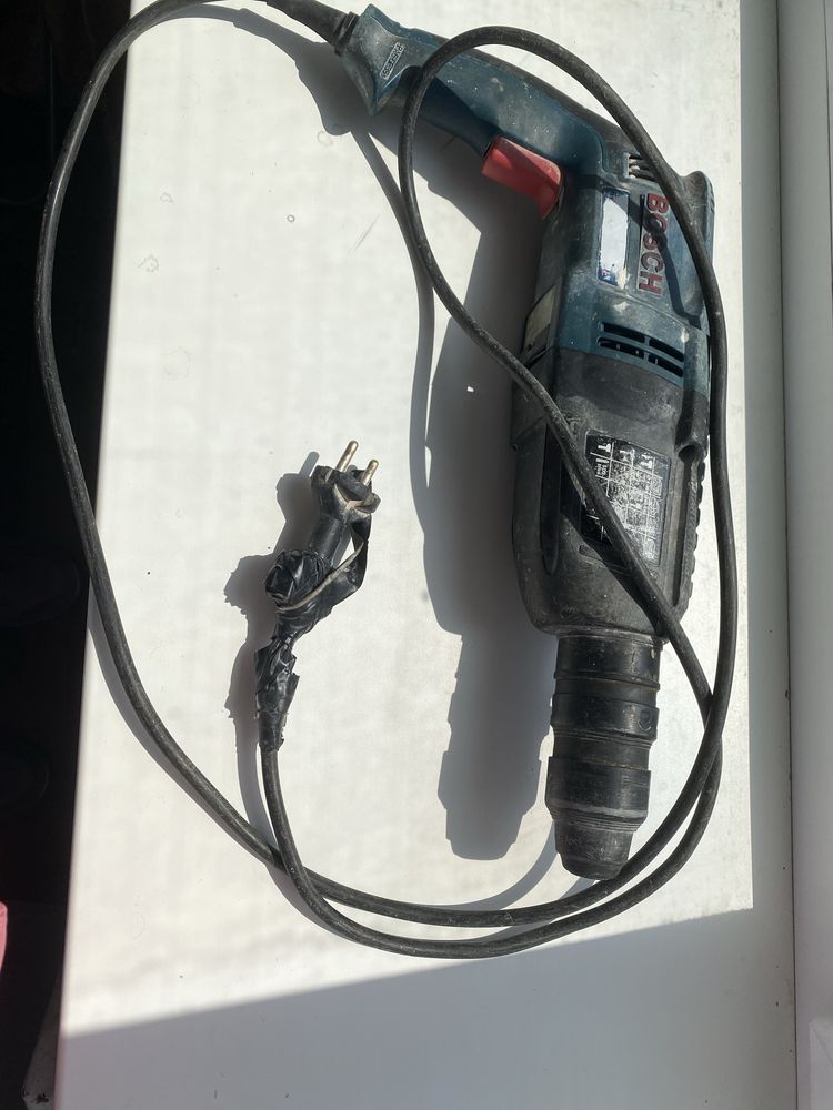 Перфоратор BOSCH  GBH 2-26dfr  800 W