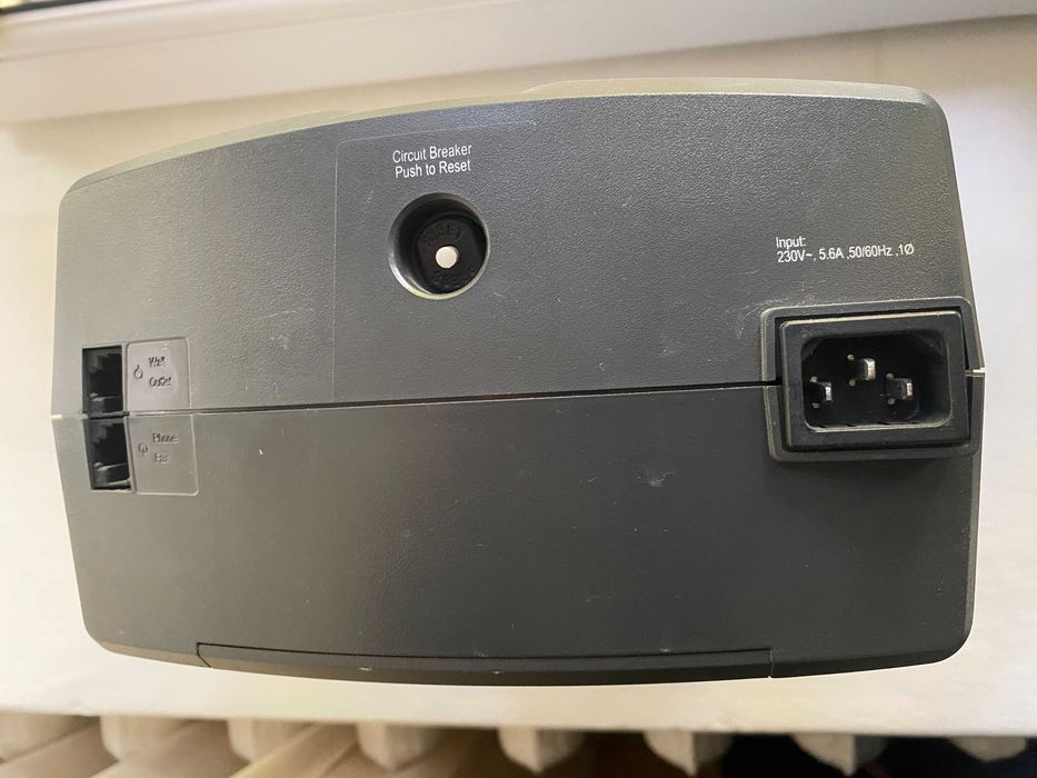 Джерело безперебійного живлення APC Back - UPS 650