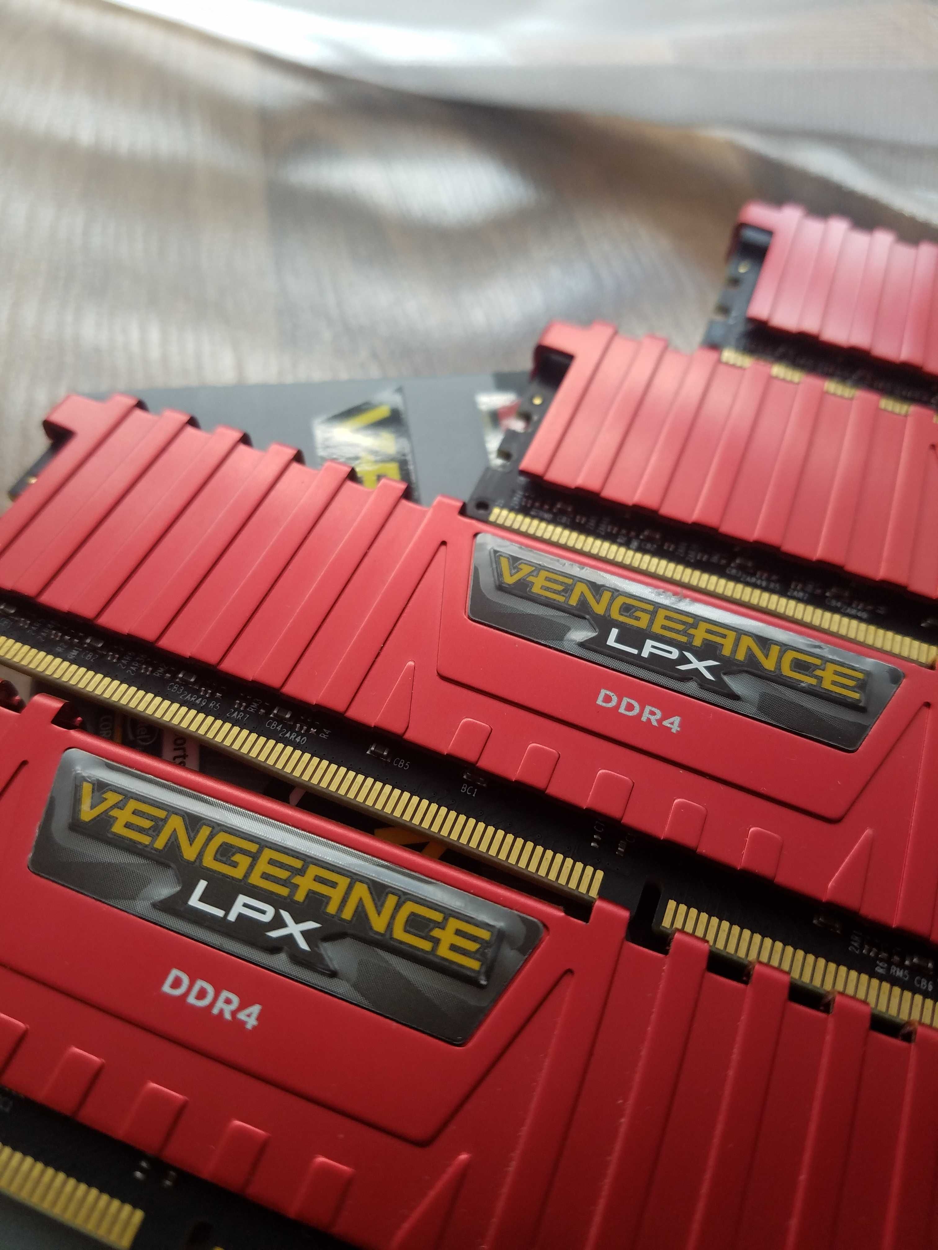 Corsair Vengeance LPX 32 GB 2400 MHz CL16 DDR4 (4x8 GB)