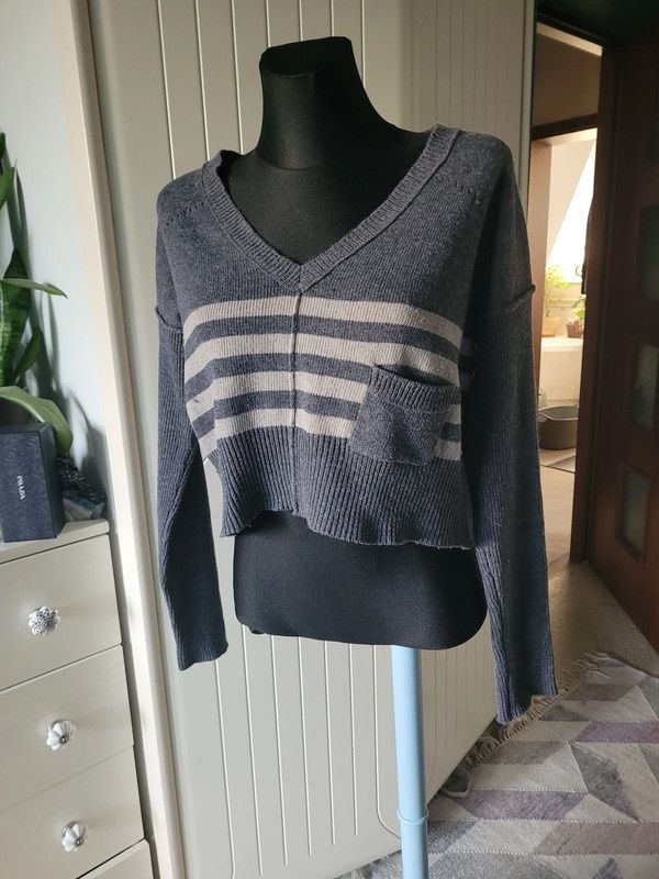 Krótki sweter oversize M-XL pasy BCBG Maxazria