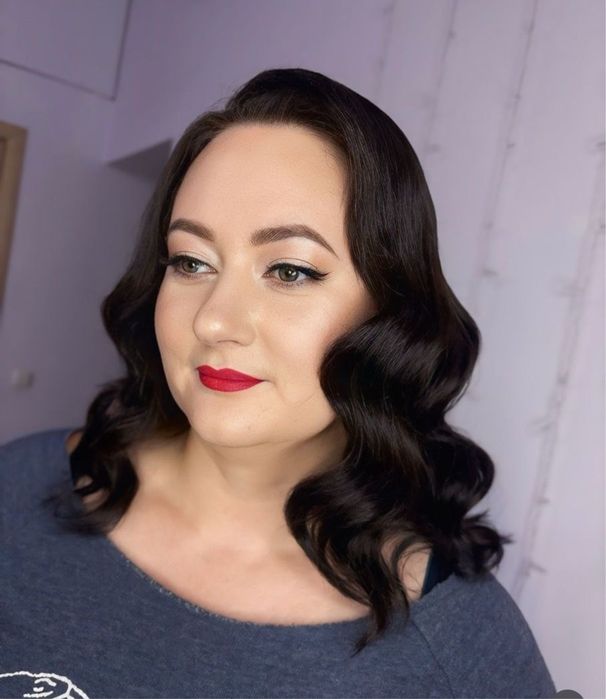 Весільна зачіска, макіяж