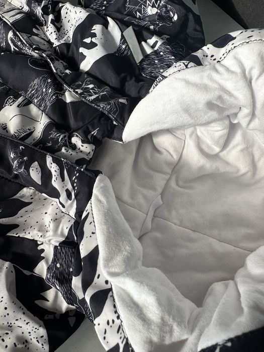 Продам зимовий комбінезон Reima