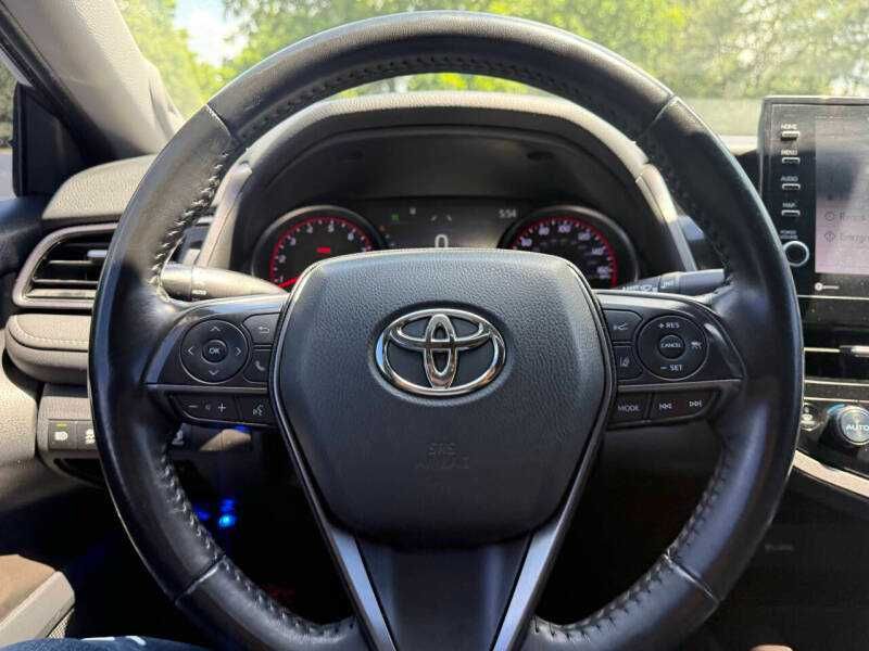 Toyota Camry 3.5 V6 XSE 2021 року