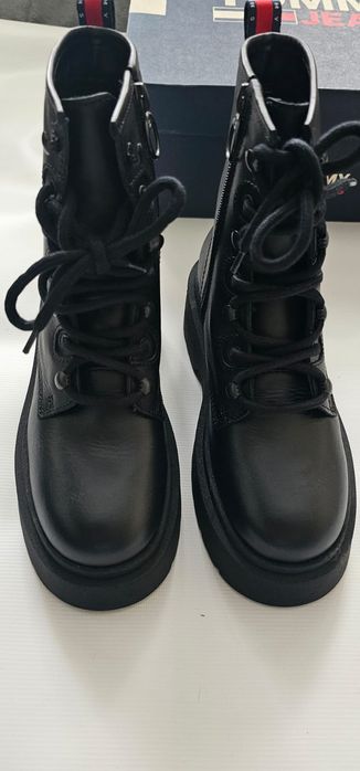 Nowe botki Tommy Hilfiger roz.36, Wawa