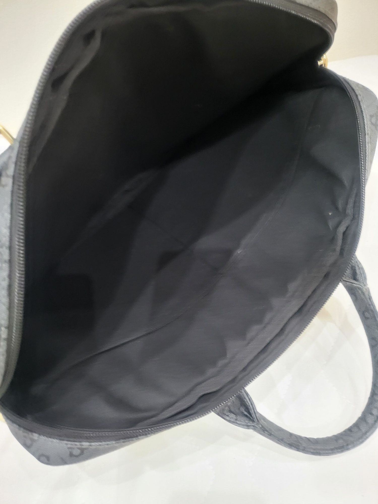 Torba na laptopa Guess