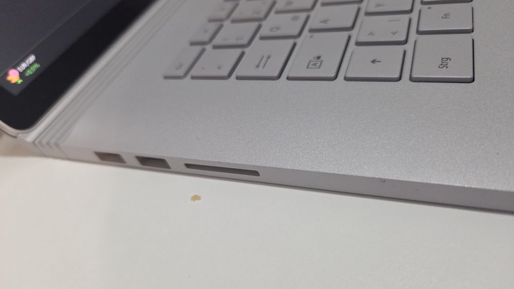 Surface book 2 i7 16gb 512gb 15 pol