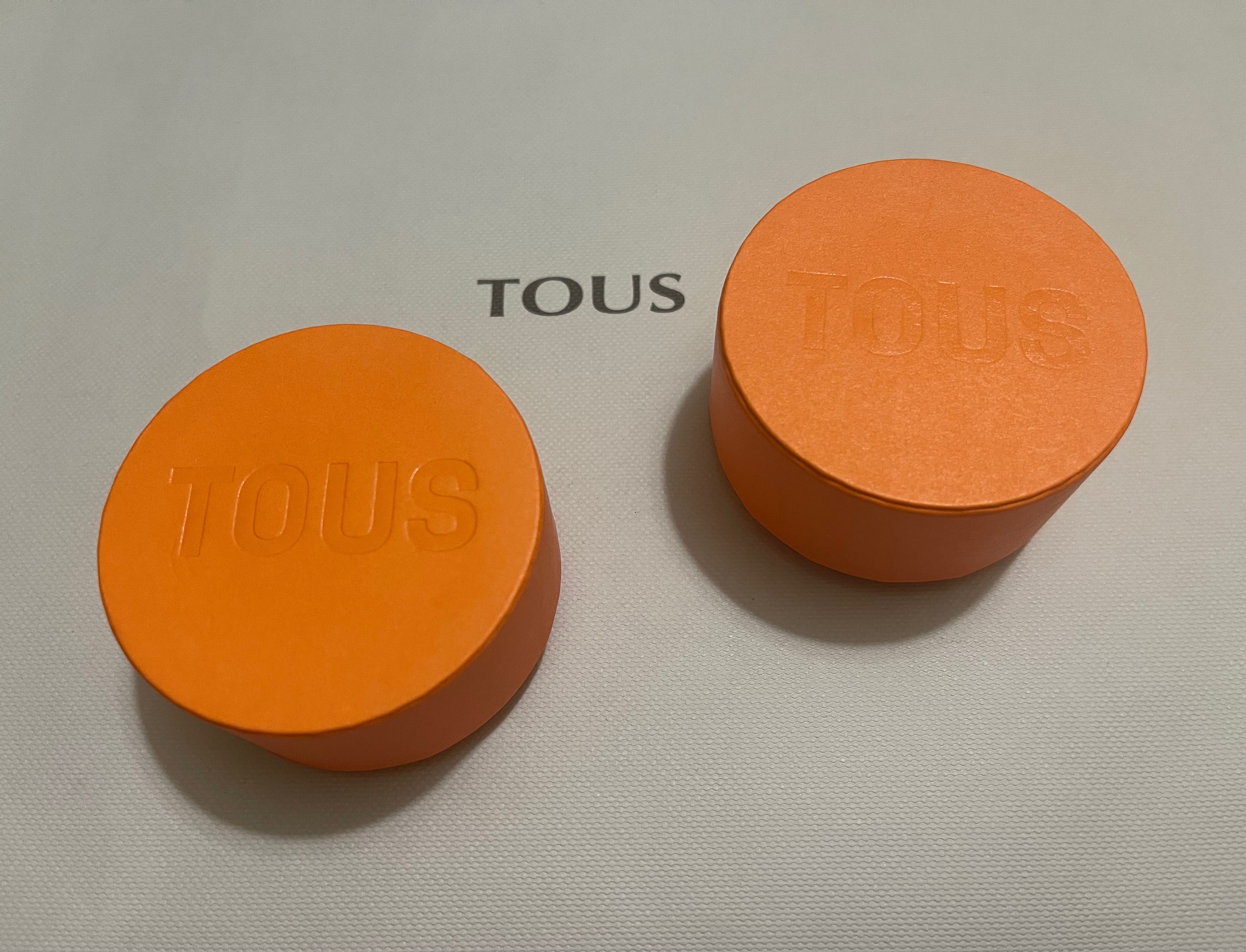 Tous pudełko pomarańczowe 6 cm nowe 2 sztuki