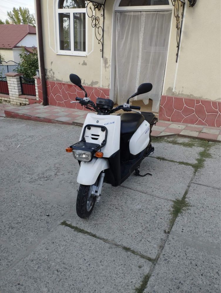 Yamaha gear скутер