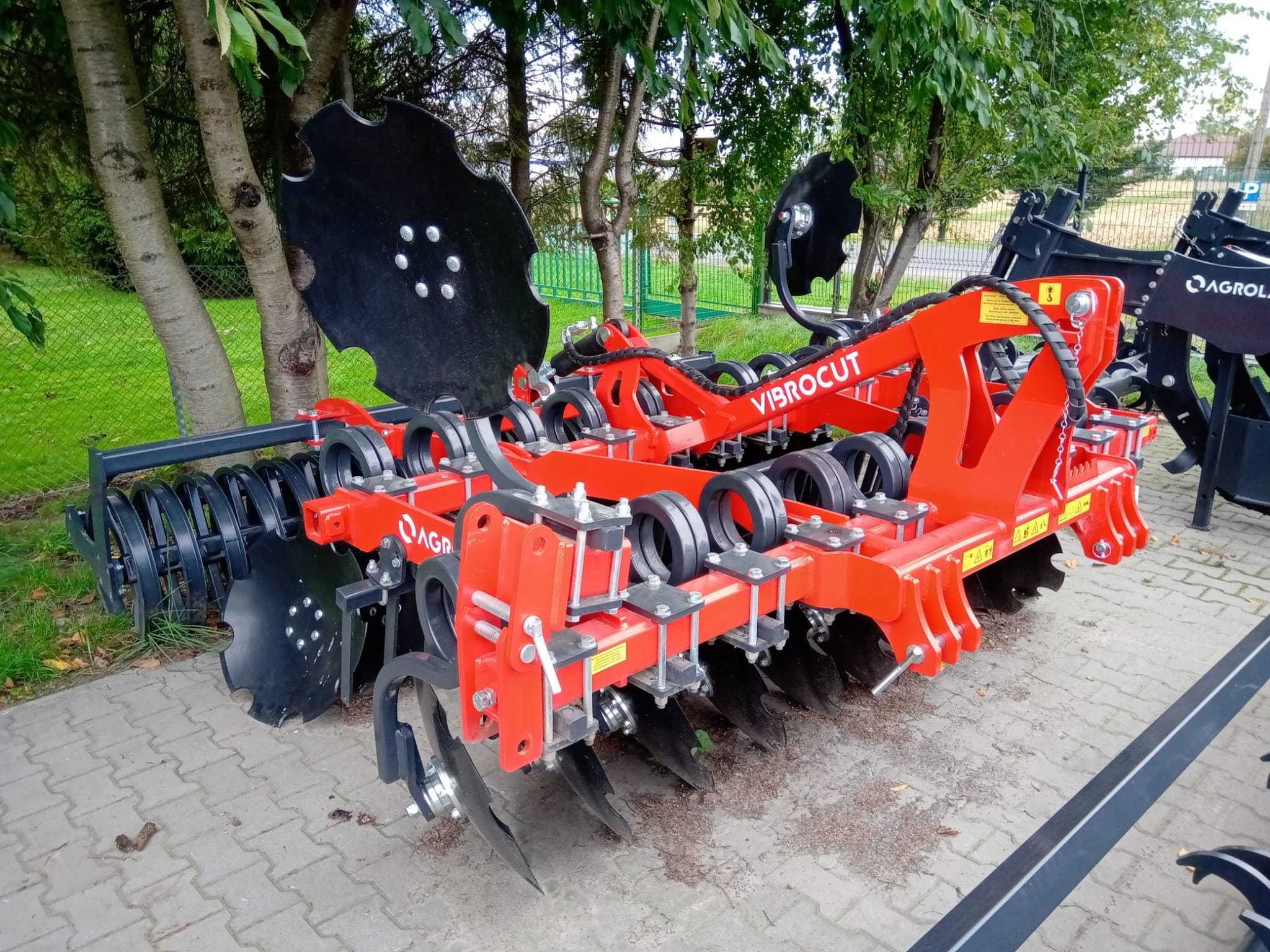 Brona talerzowa AGROLAND Vibrocut