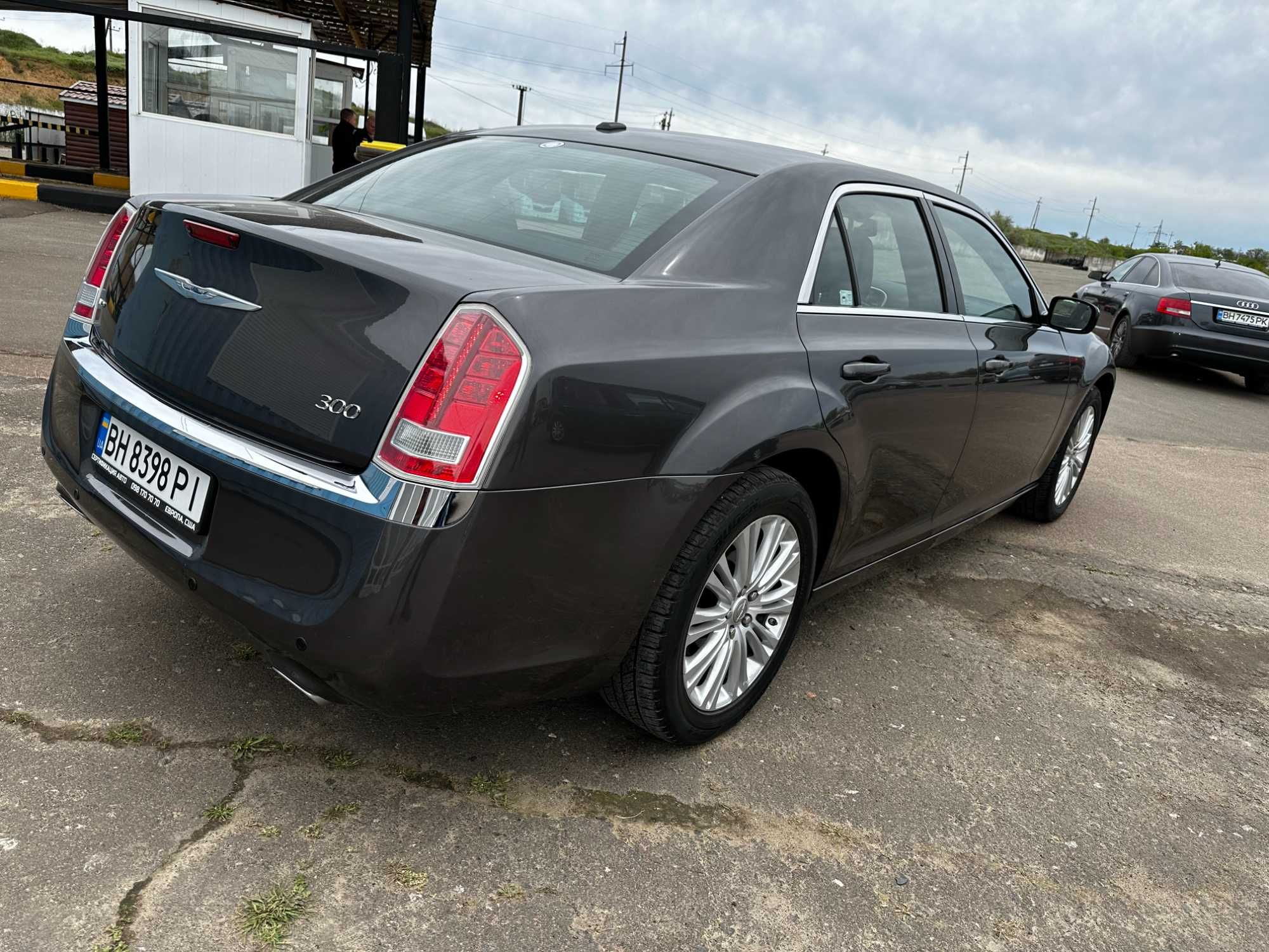 CHRYSLER 300C AWD  3.6 2014