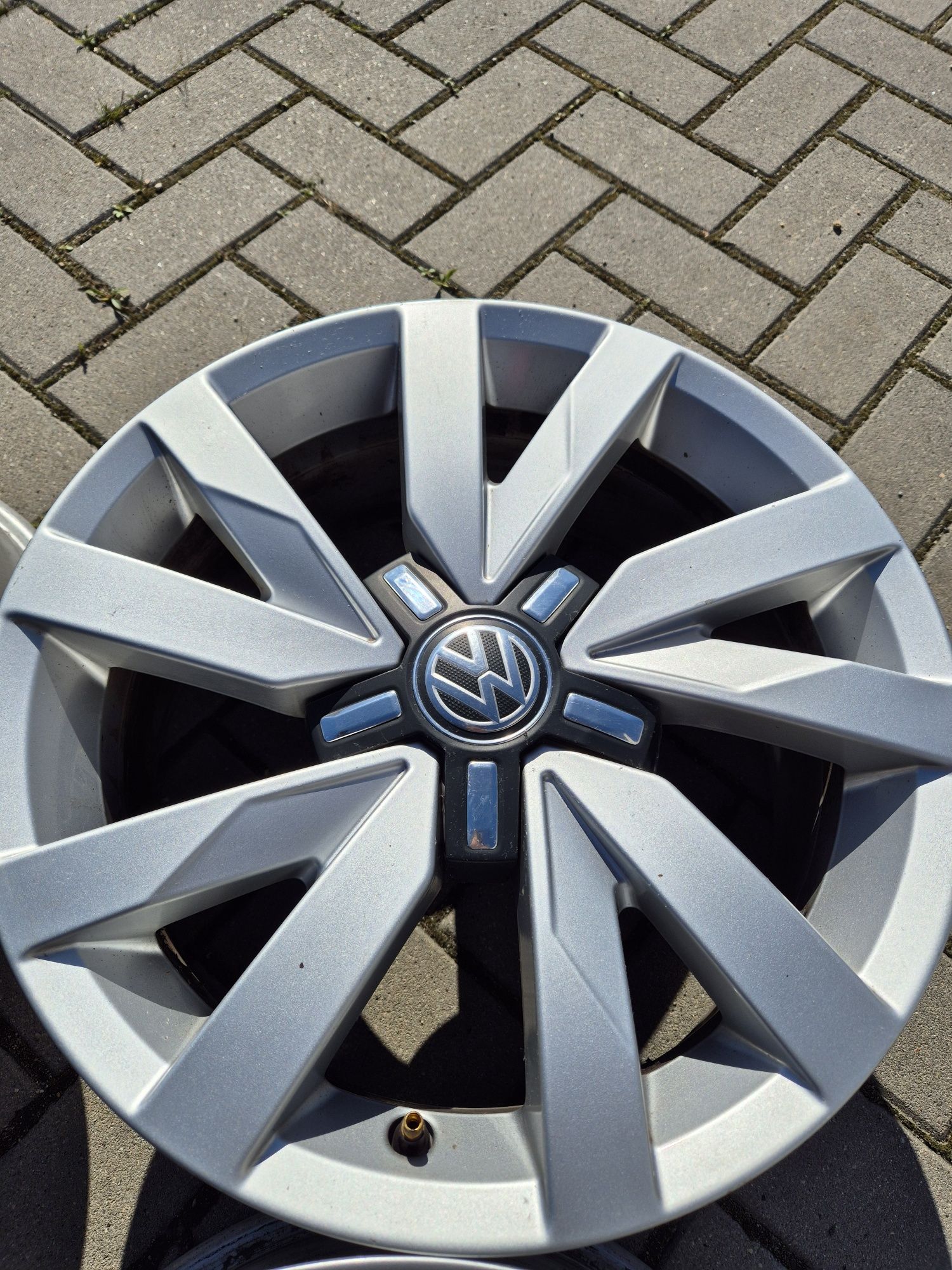 5/112/R16 Felgi VW Passat B8