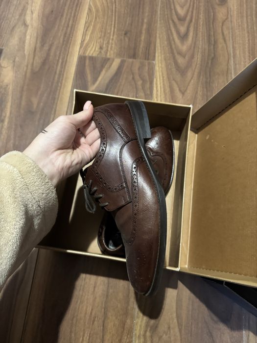 чоловічі туфлі кожані коричневі