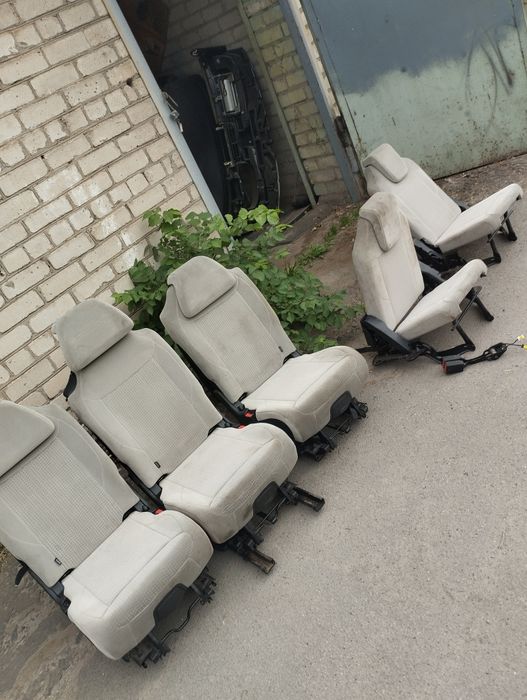 Сиденья Citroen C4 picasso разборка