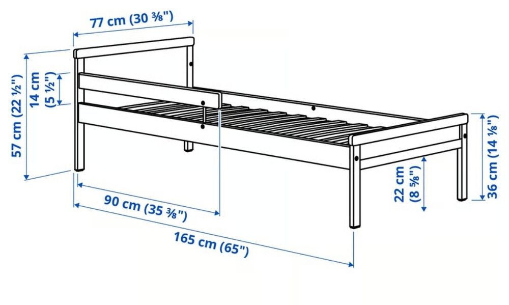 Cama Sniglar + Estrado Luroy
Preço novo 79€
Vendo conjunto por 40€
Sem