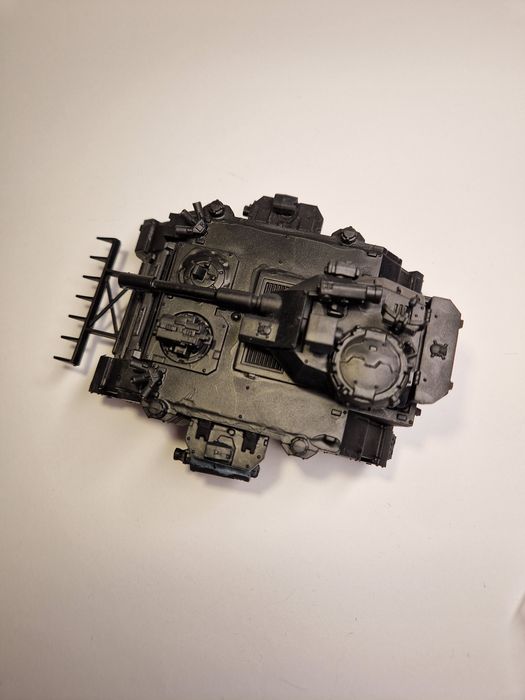 Predator tank warhammer 40k