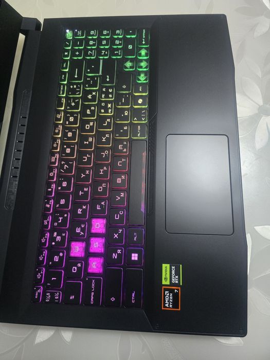 Новий MSi/2K 165Hz/Ryzen 7 8845HS/RTX4060 8GB/DDR5:16GB/SSD:1TB