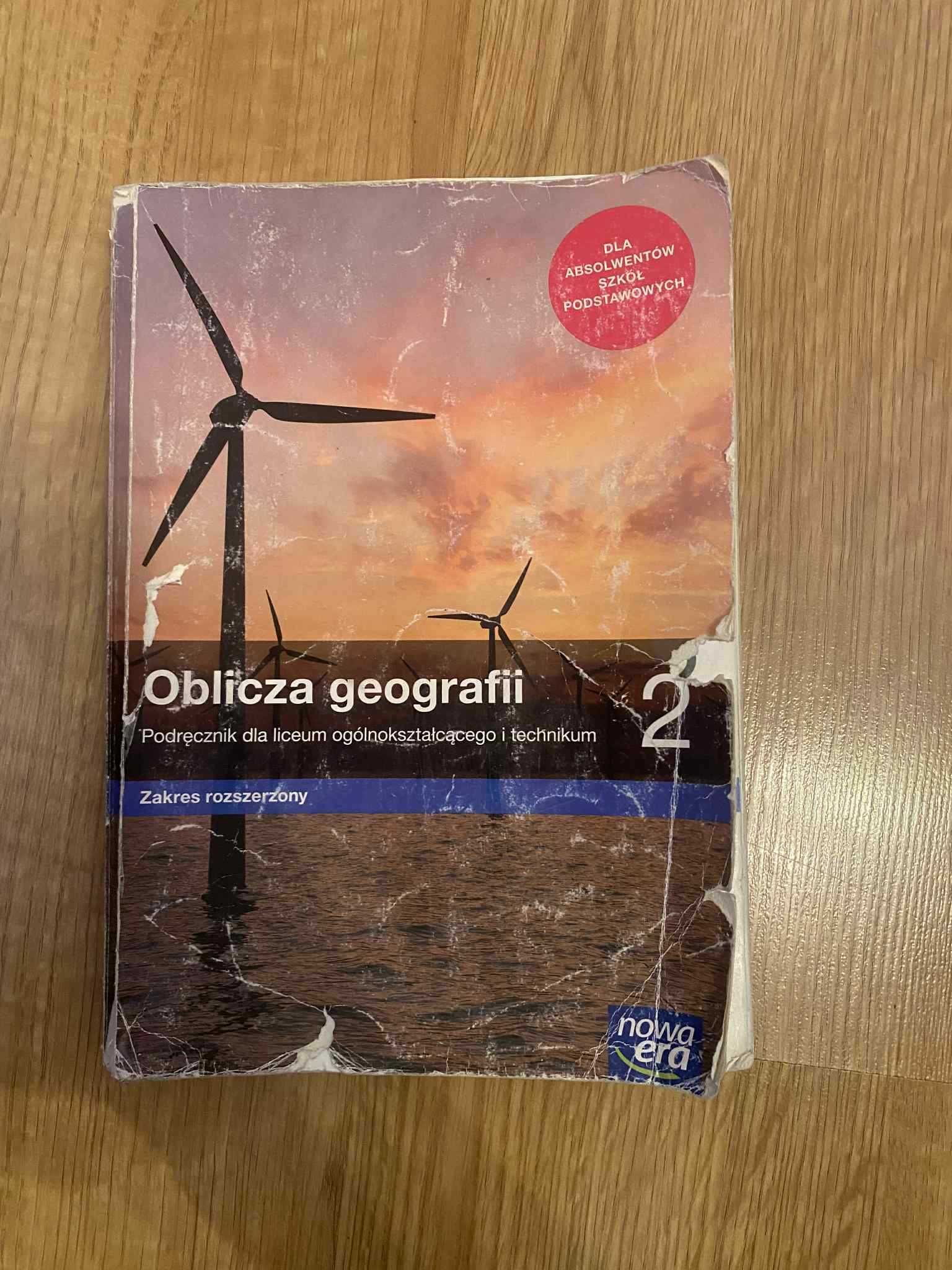 maturalne karty pracy oraz podręcznik od geografii zakres rozszerzony.