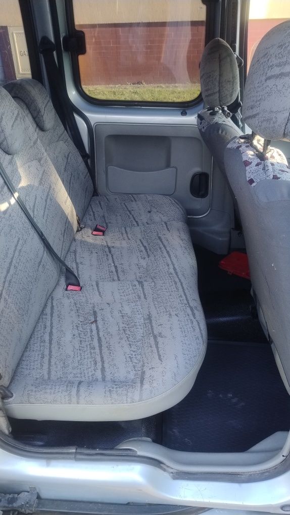 Sprzedam Renault Kangoo 1.5 dci 2003 rok