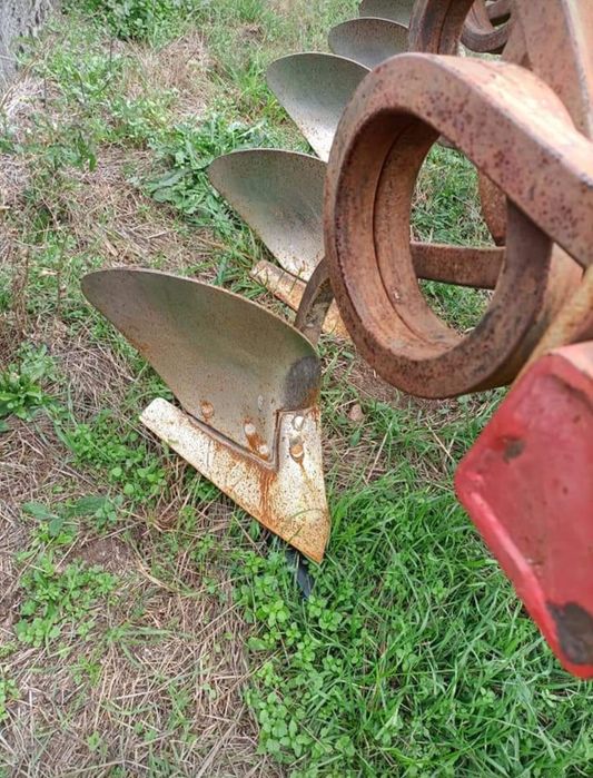 Charrua 6 regos hidráulica.