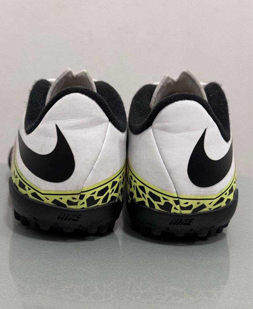 Piłkarskie buty „ Nike ” Hypervenom Phelon FG