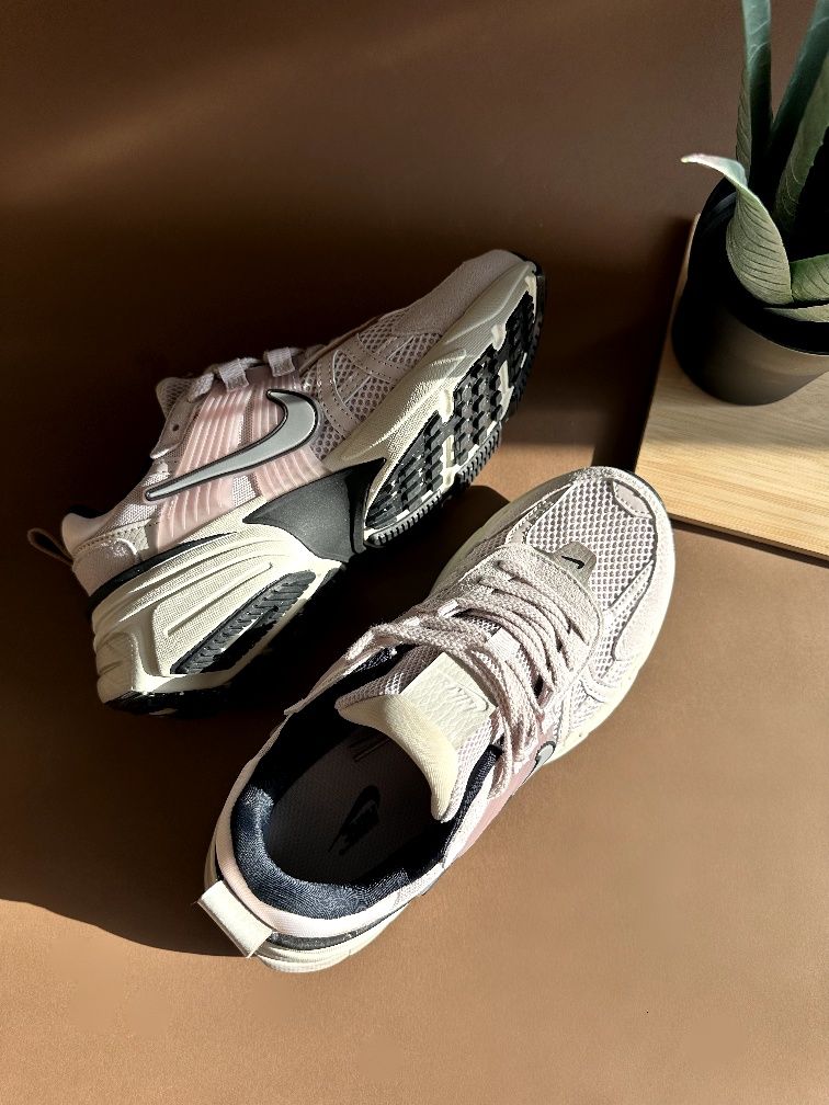 Nike Runtekk V2K Pink