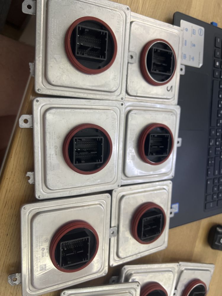 LED модуль BMW G20 G06 G05 G30 7933361-03; 7 933 358-03; 9 850 445-01