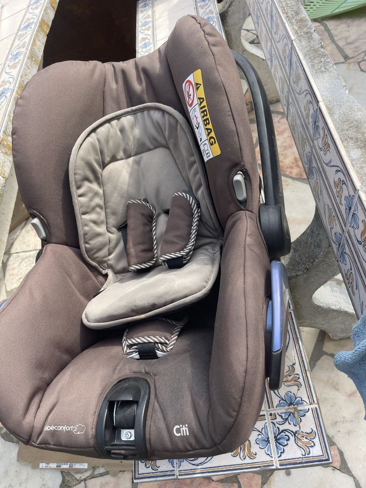 Ovo da bebeconfort com mala para bebe