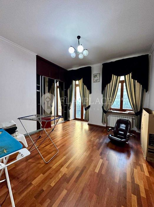 ‼️Без % Продаж 4к квартири з ремонтом Печерський Предславинська 30